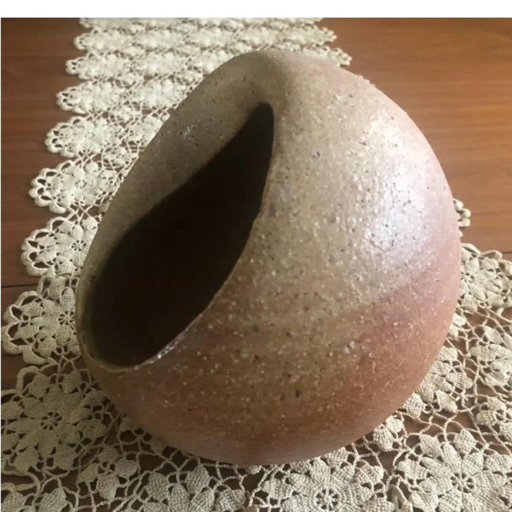 Vintage Japanese Ikebana Vase Pottery EarthWare Semi Sphere.1960s Tan